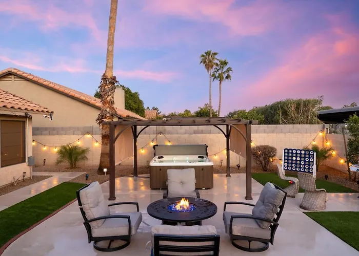 Holiday home Elegant & Play Getaway In Pv With Hot Tub Phoenix