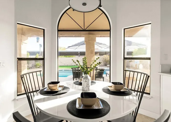 Holiday home Elegant & Play Getaway In Pv With Hot Tub