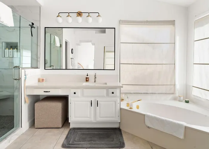 Elegant & Play Getaway In Pv With Hot Tub * Phoenix