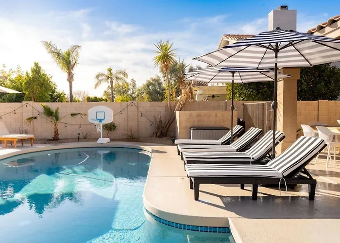 Elegant & Play Getaway In Pv With Hot Tub * Phoenix