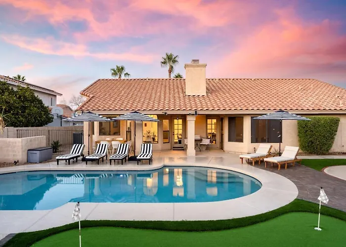 Elegant & Play Getaway In Pv With Hot Tub Phoenix